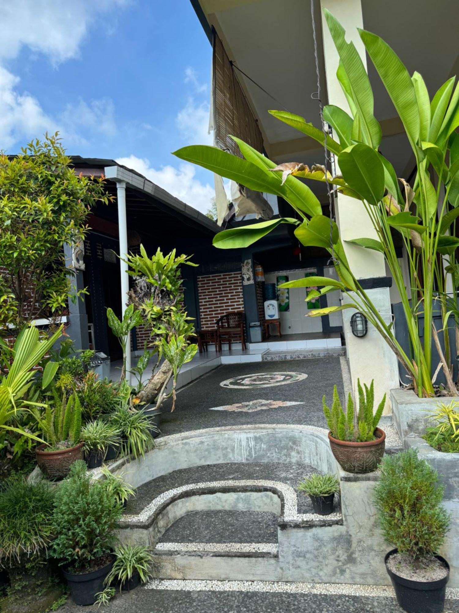 Rama Homestay Ubud Buitenkant foto