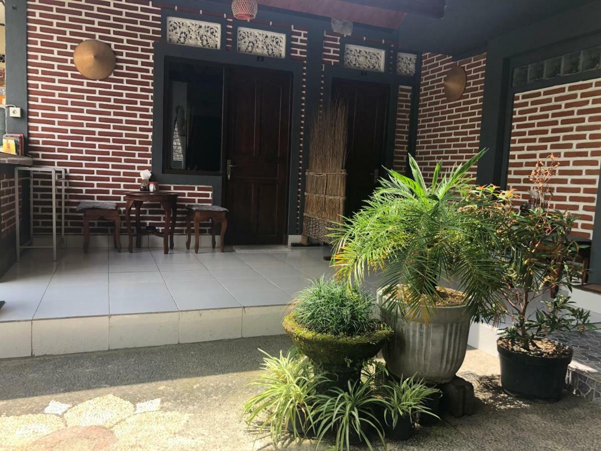 Rama Homestay Ubud Buitenkant foto